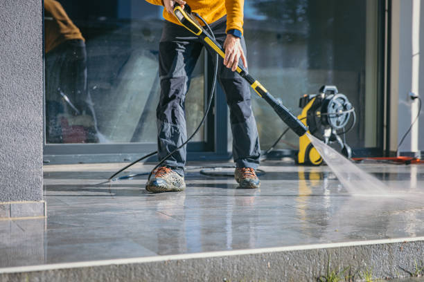 Playground Equipment Cleaning in Greenville, MI